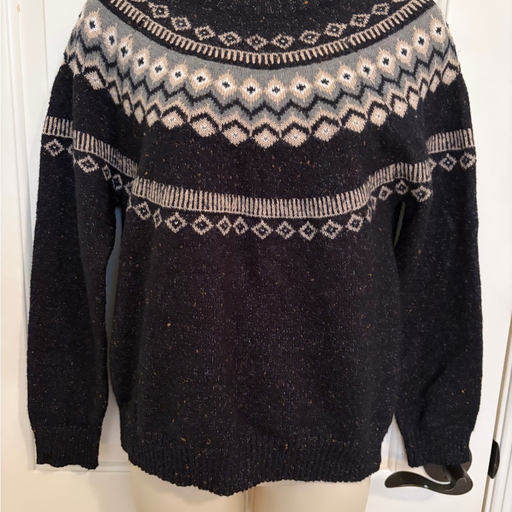 Weatherproof Vintage Black and White Patterned Crewneck Sweater